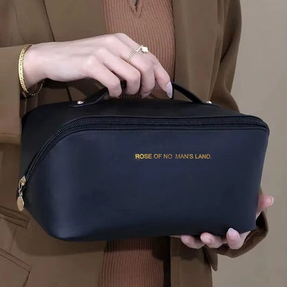 Trousse de Maquillage de Luxe pour Femmes – Trousse de Toilette Portable, Pochette de Rangement Cosmétique avec Fermeture Éclair, Boîte de Rangement de Voyage pour Maquillage, Soins de la Peau et Essentiels Personnels
