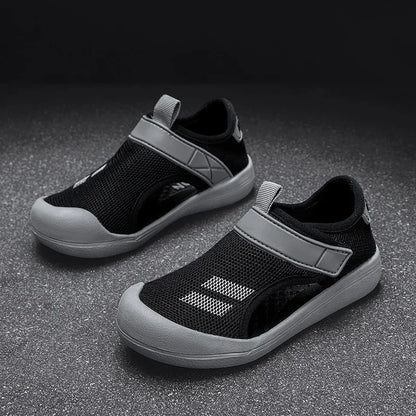 Kids Closed Toe Sport Sandals Lightweight Summer Beach Shoes for Boys & Girls
