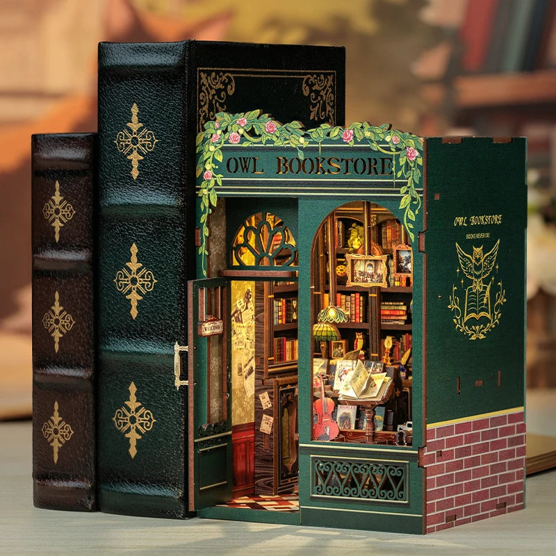 CUTEBEE Kit DIY de Rincón de Libro con Luces LED – Modelo de Estantería en Miniatura de Madera de Búho y Decoración