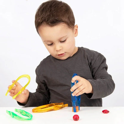 Kit de jeu sensoriel Montessori sable et eau – Jouet d'apprentissage STEM ouvert avec gobelets doseurs arc-en-ciel, entonnoirs, pelles, pinces et tuyaux, jouet d'activité créative en extérieur pour enfants