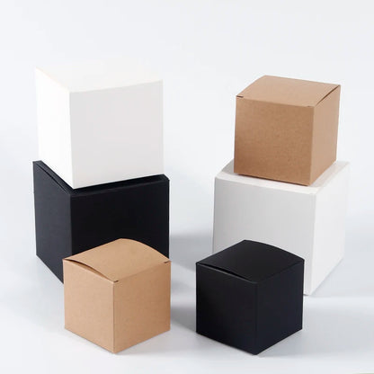 20/50PCS Cajas de Regalo Kraft – Cajas Plegables de Cartón Blancas y Negras para Recuerdos de Bodas, Caramelos y Empaques
