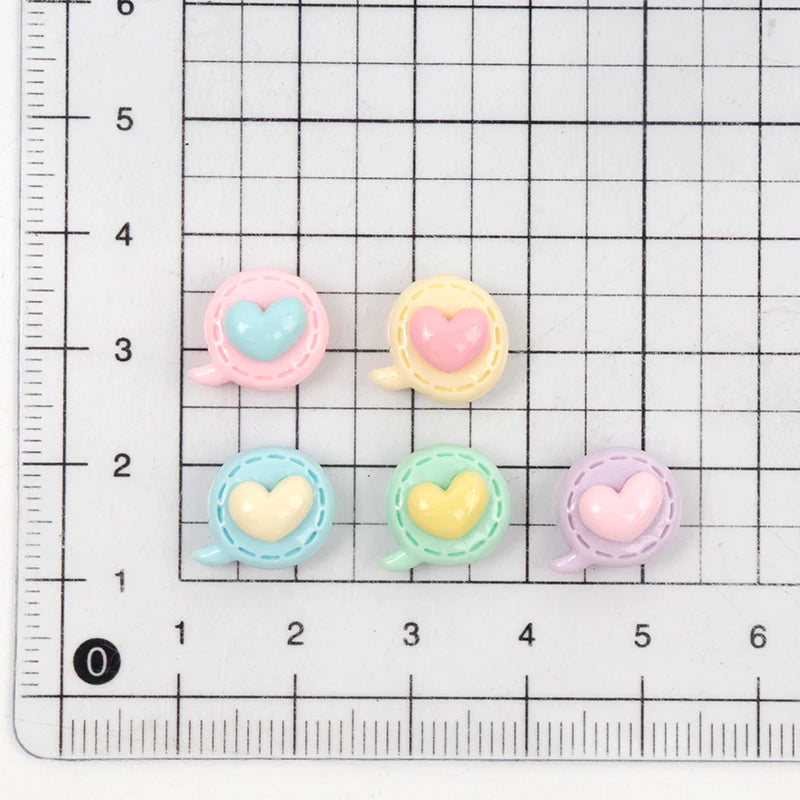30/300pcs Mini Breloques en Résine Bonbon Fleur Amour – Mignons Accessoires de Bricolage pour Nail Art, Barrettes à Cheveux, Scrapbooking, Bijoux Faits Main et Projets Créatifs pour Enfants