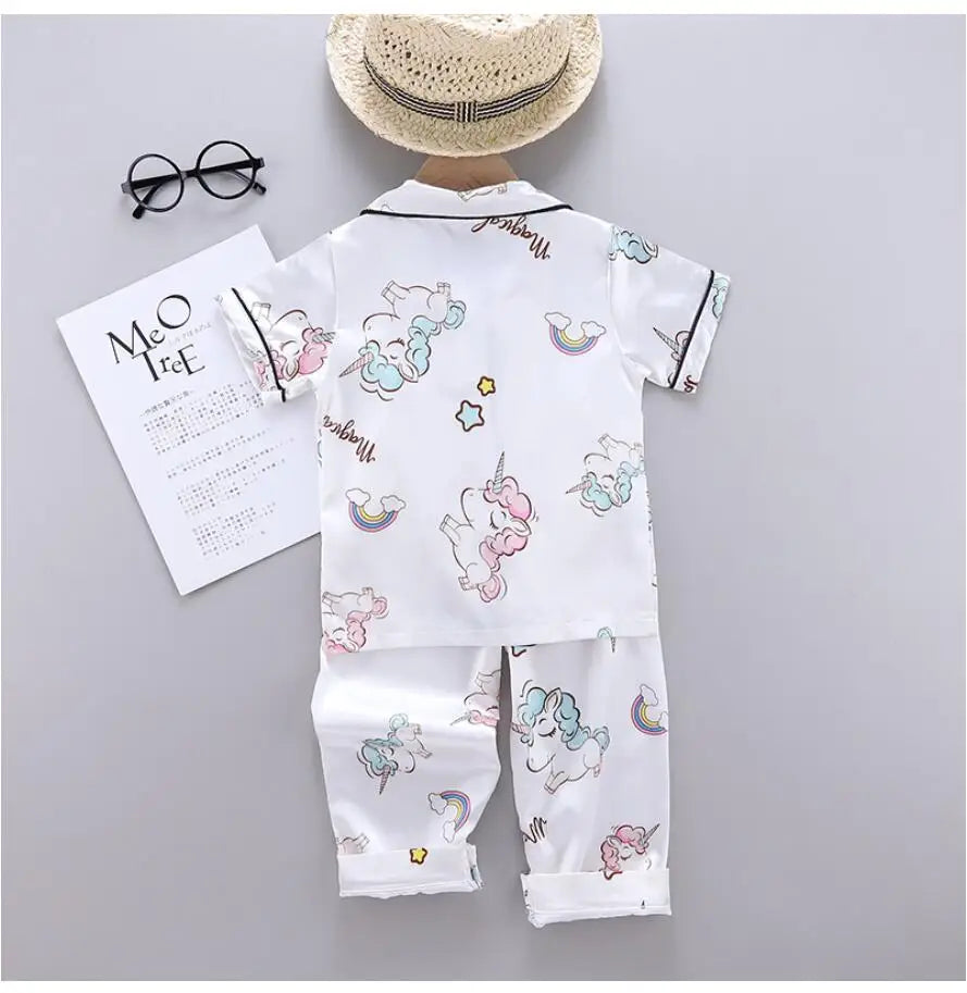 Conjunto de Pijama de Verano para Niñas – Conjunto de Pijama de Satén de Unicornio de Dibujos Animados de 2 Piezas | Ropa de Dormir Suave para Niños Pequeños con Aire Acondicionado