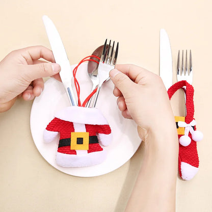 6PCS Santa Suit Cutlery Holders – Christmas Silverware Pocket Bags for Tableware, Xmas & New Year Party Table Decor