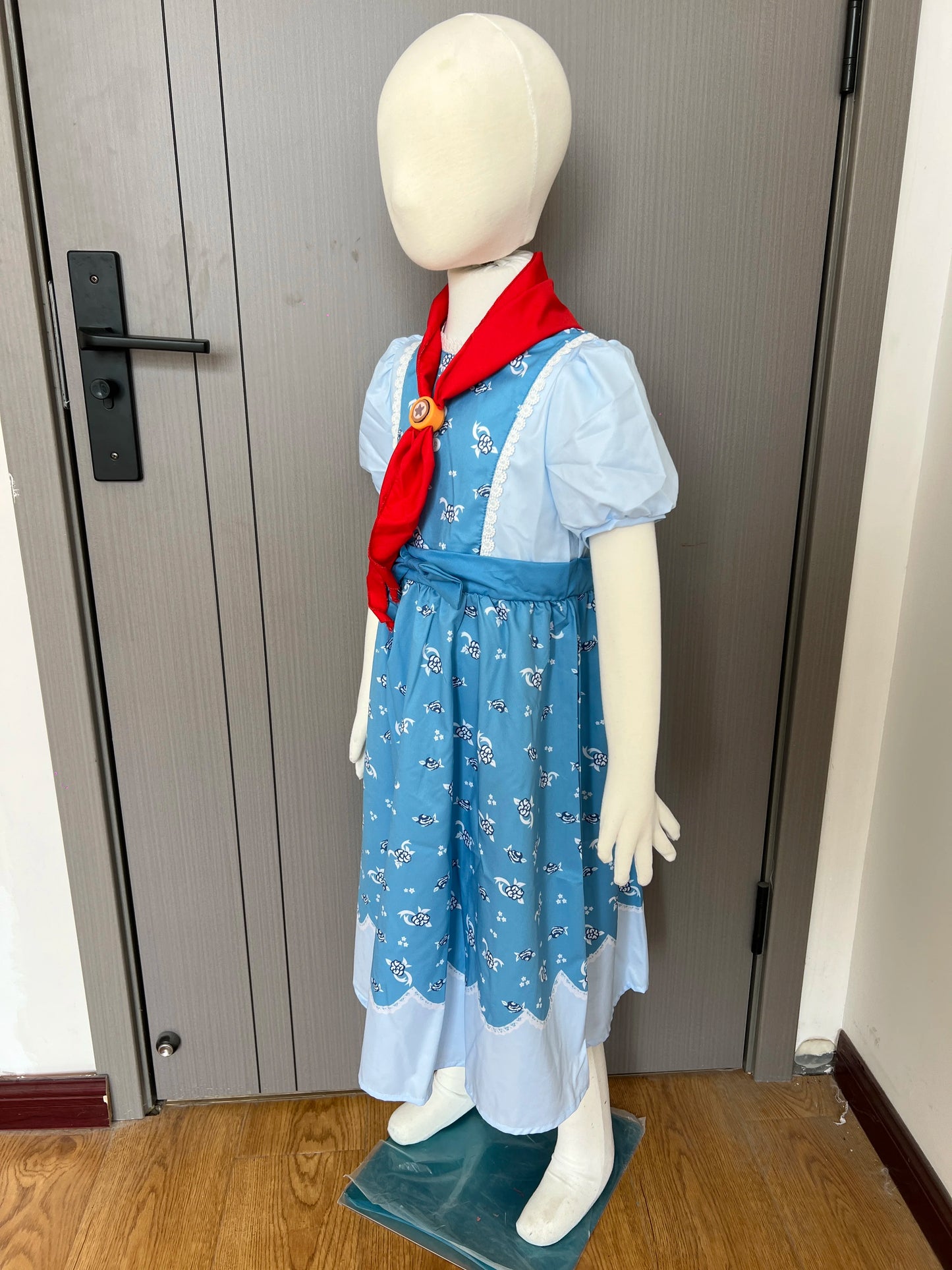 Holly Wheeler Cosplay Costume – Season 5 Inspired Dress, Scarf & Hooded Cloak Outfit for Halloween, Party & Stage Performance