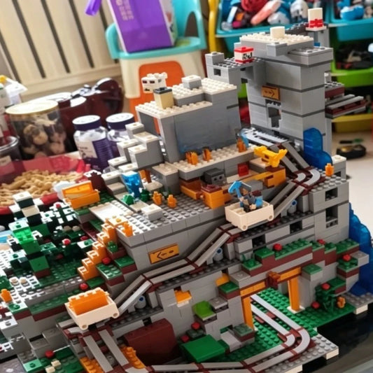 MOC Model Building Blocks Set – DIY Construction Model Kit, Creative Building Toy Set & Birthday Gift for Kids and Collectors