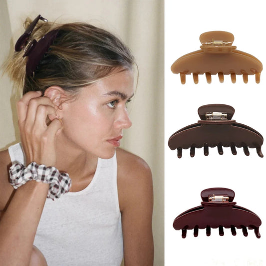 Pinza de pelo de acetato Fashion Coffee – Pinza grande de color sólido negro para mujeres y niñas | Accesorios sencillos para el pelo de verano