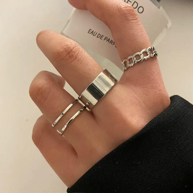 Conjunto de anillos apilables de circonita cúbica plateada para mujer – Luna, flecha, flor y corazón | Joyería de moda para boda y regalo