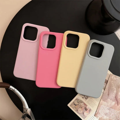 Coque en silicone pour iPhone Séries 11 à 17 – Housse de protection arrière toucher doux
