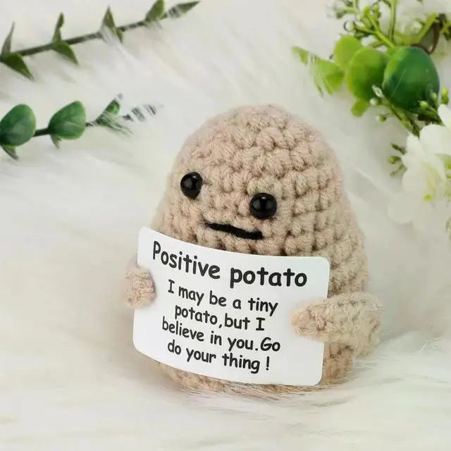 Poupée câlin pomme de terre à énergie positive – Mini ami de poche tricoté en laine, fait à la main, avec carte, cadeau de Noël amusant et décoration de chambre