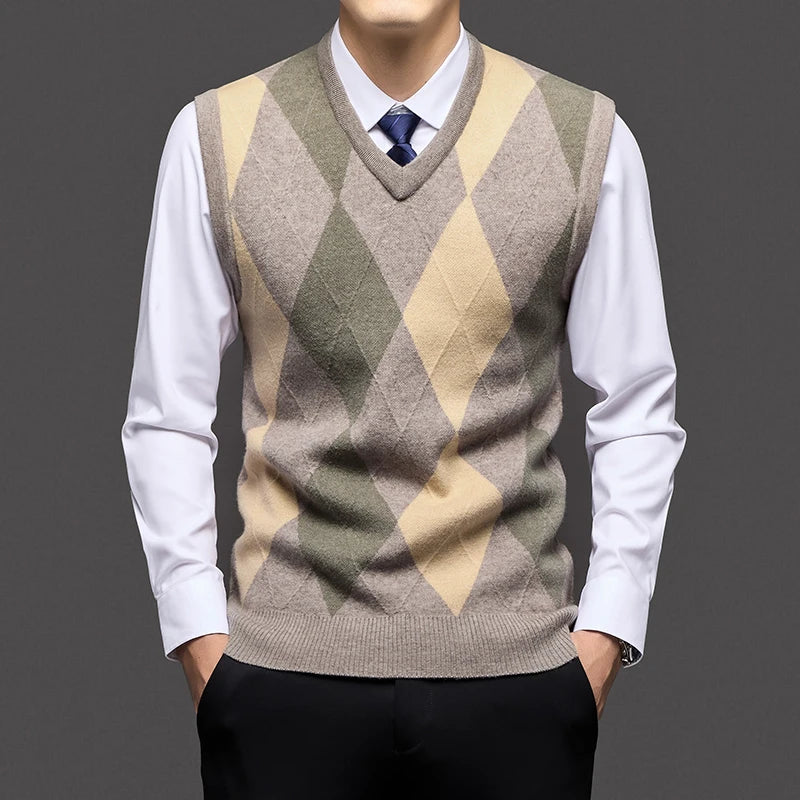 Men’s Autumn Winter Argyle Knit Vest – V-Neck Sleeveless Sweater, Smart Casual Warm Pullover for Slim-Fit Fashion & Everyday Wear
