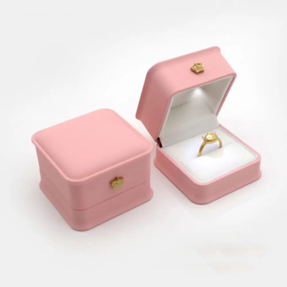 LED Velvet Jewelry Gift Box for Rings, Necklaces & Pendants – Luxury Lighted Proposal, Engagement & Wedding Display Case