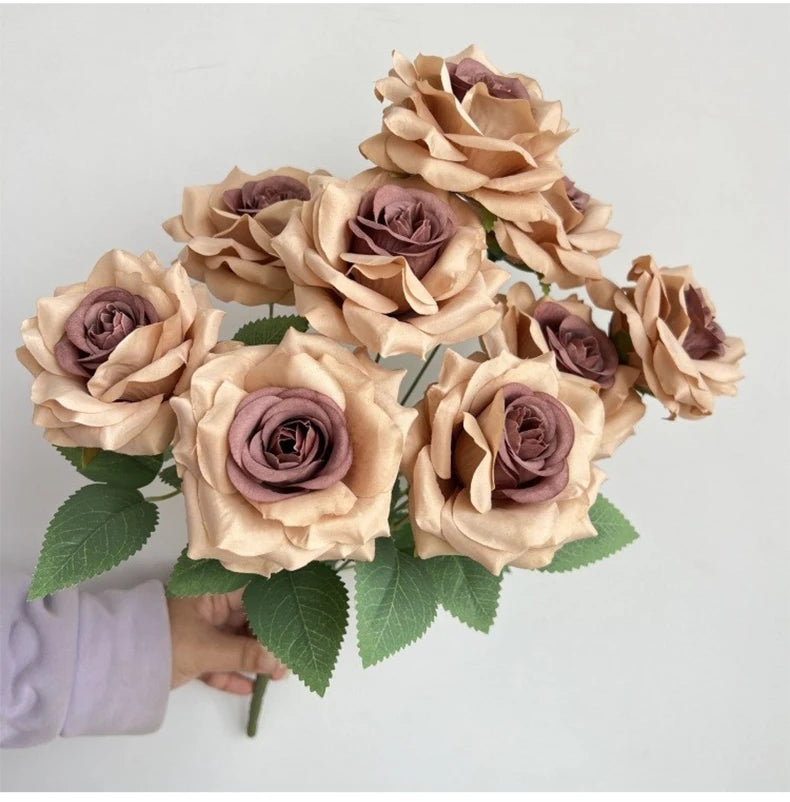 Ramo de rosas de diamantes de 9 cabezas – Rosas artificiales sintéticas con detalles de diamantes brillantes, arreglo floral realista para boda, decoración del hogar, sala de estar y regalo