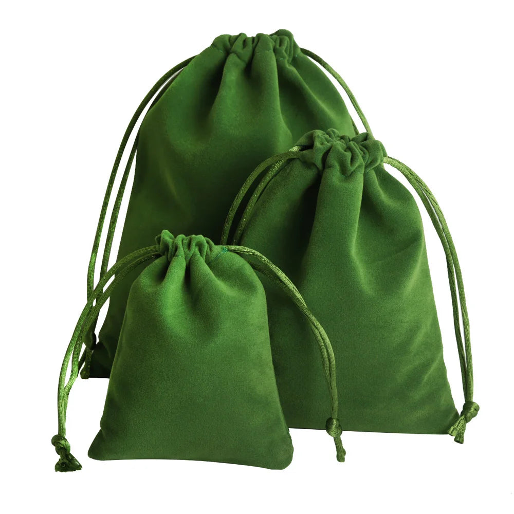 Sachets Cadeaux en Velours (10 pièces) – Pochettes Souples pour Bijoux (Bagues, Boucles d'Oreilles, Colliers), Petits Cadeaux, Faveurs de Mariage et Emballages de Noël