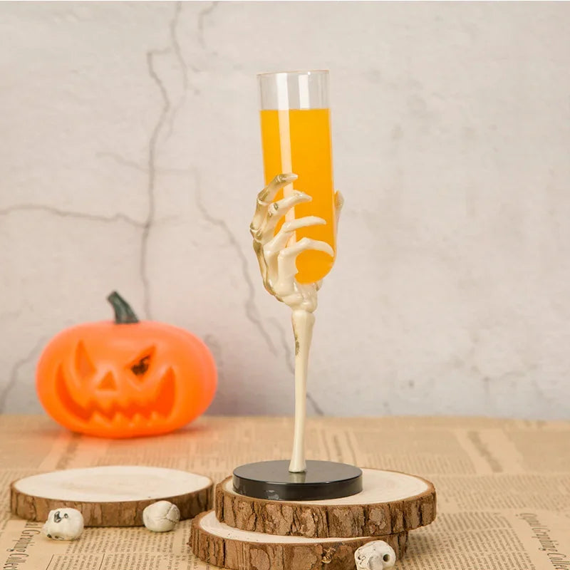 Halloween Skeleton Hand Goblet – Retro Plastic Champagne Flute with Skull Hand Arm Design for Halloween Party, Bar & Table Decor