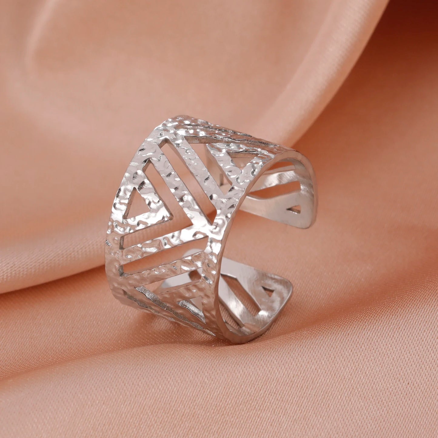 Bague Skyrim en acier inoxydable cœur géométrique pour femme, réglable, ouverte, pour fête, esthétique