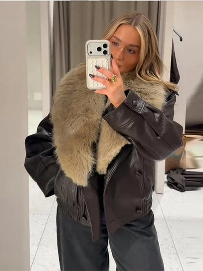 Women’s PU Leather Short Jacket – Contrast Fur Collar Double-Breasted Warm Coat, Stylish Autumn & Winter Outerwear