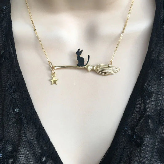 Funny Cat Riding Broom Necklace for Women – Creative Personalized Pendant Choker Chain, Halloween Jewelry & Friend Gift Accessory