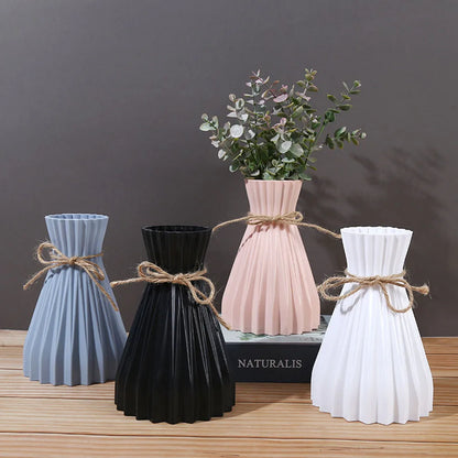 Creative Origami Style Plastic Flower Vase – Modern European Pleated Folding Decorative Vase for Fresh & Dried Flowers