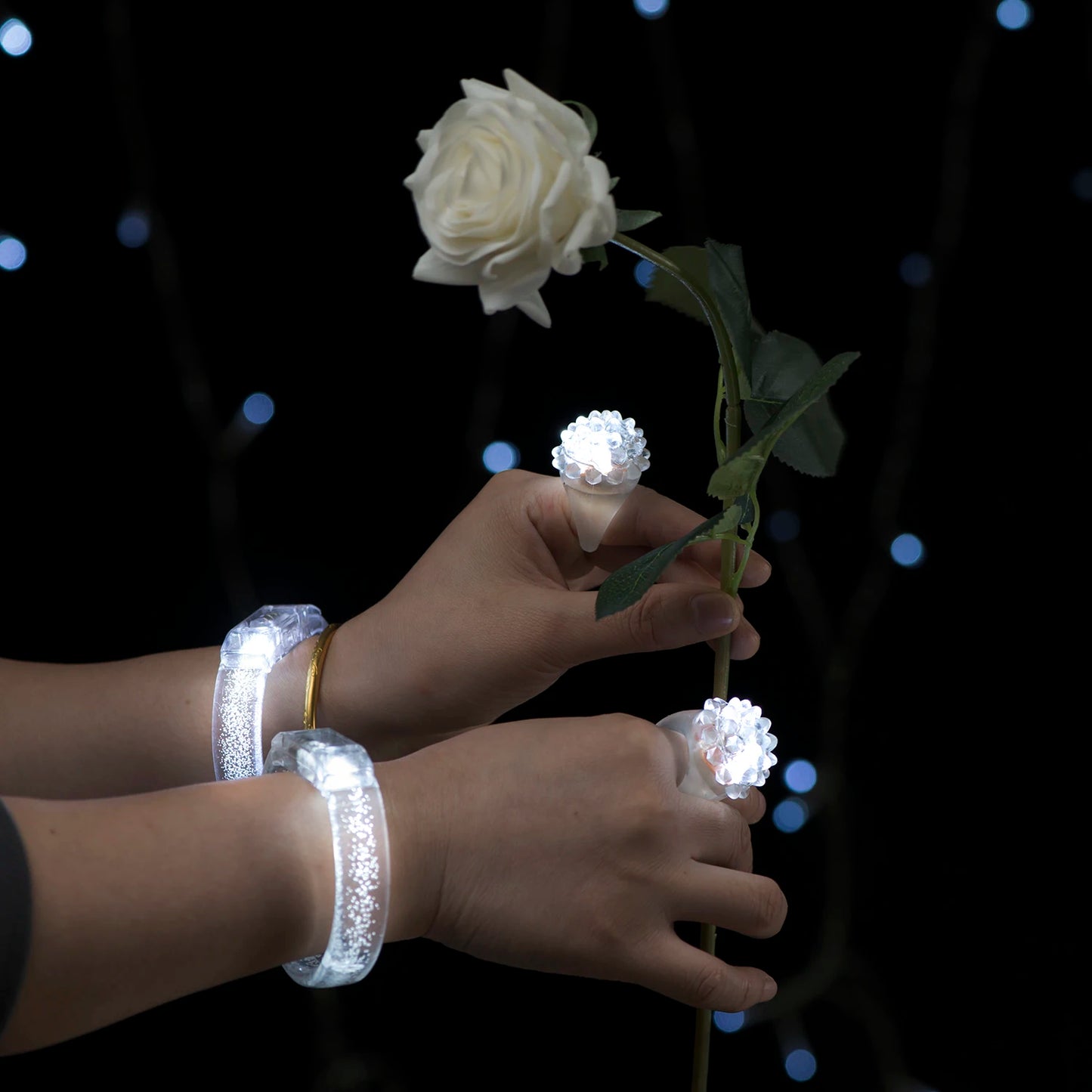 Juego de recuerdos LED para bodas – Gafas luminosas, pulseras que brillan en la oscuridad y anillos parpadeantes para bodas