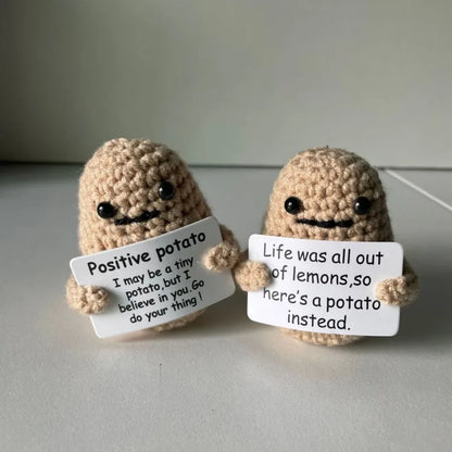 Poupée câlin pomme de terre à énergie positive – Mini ami de poche tricoté en laine, fait à la main, avec carte, cadeau de Noël amusant et décoration de chambre