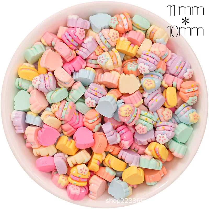 30/300pcs Mini Breloques en Résine Bonbon Fleur Amour – Mignons Accessoires de Bricolage pour Nail Art, Barrettes à Cheveux, Scrapbooking, Bijoux Faits Main et Projets Créatifs pour Enfants