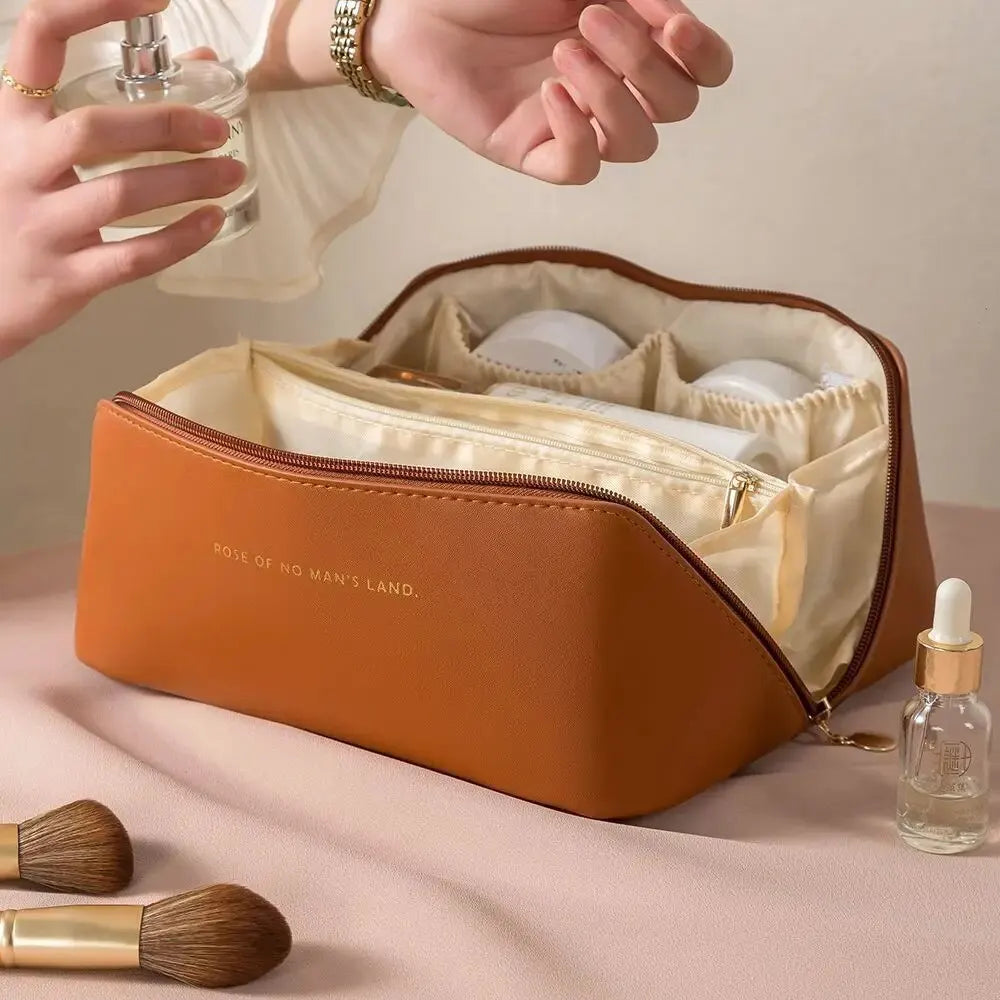 Trousse de Maquillage de Luxe pour Femmes – Trousse de Toilette Portable, Pochette de Rangement Cosmétique avec Fermeture Éclair, Boîte de Rangement de Voyage pour Maquillage, Soins de la Peau et Essentiels Personnels