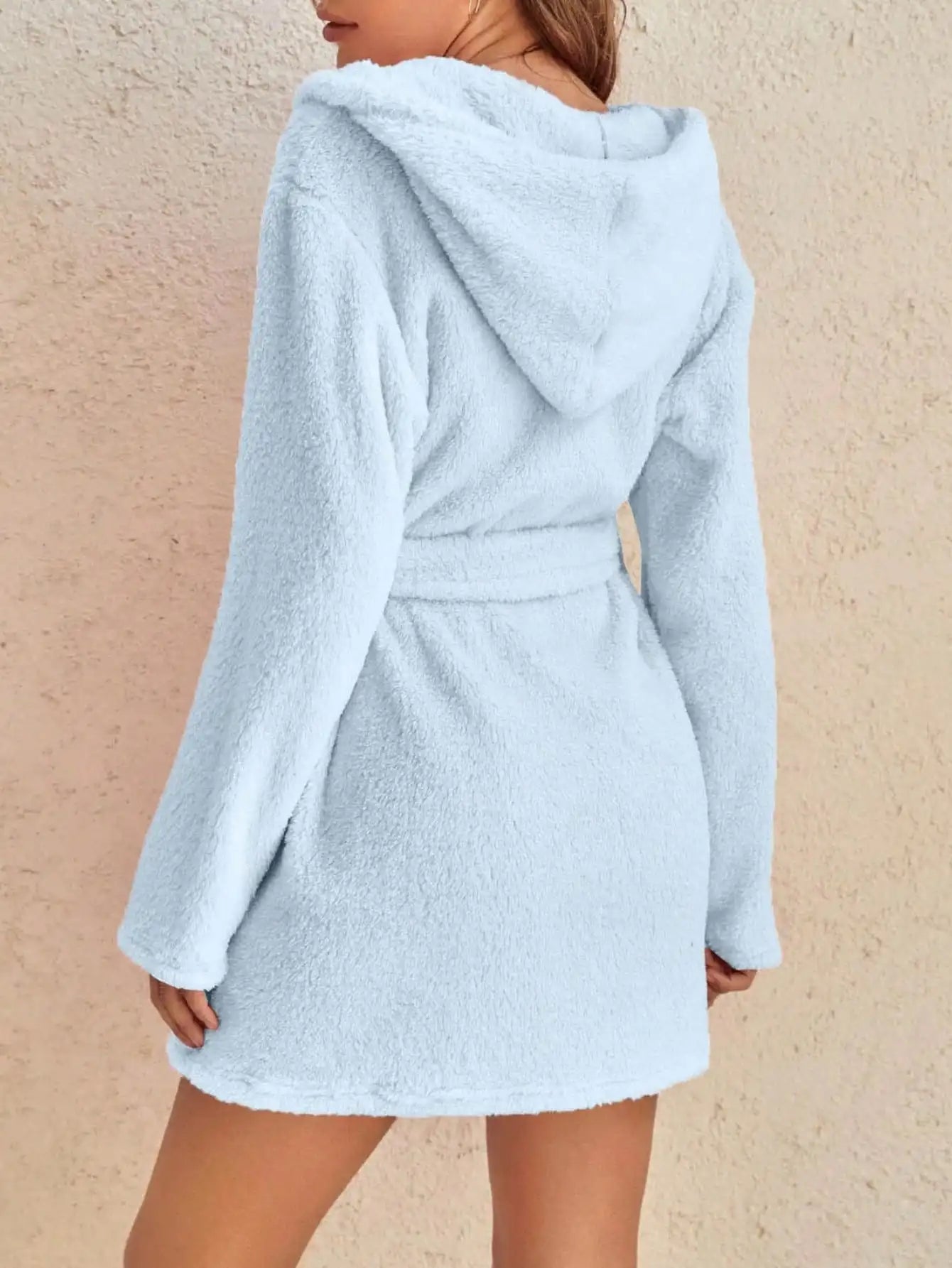 Women’s Hooded Fleece Robe – Solid Color Cozy Warm Bathrobe with Belt for Autumn & Winter Home Wear