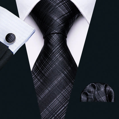Set de corbata negra para hombre con pañuelo de bolsillo y gemelos. Corbata tejida para ocasiones formales de negocios o bodas.