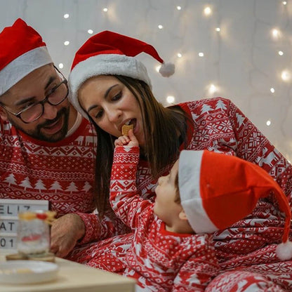 Mommy & Me Christmas Pajamas Set 2026 – Soft Cute 2-Piece Family Sleepwear for Adults & Kids, Matching Xmas Look Holiday Outfits