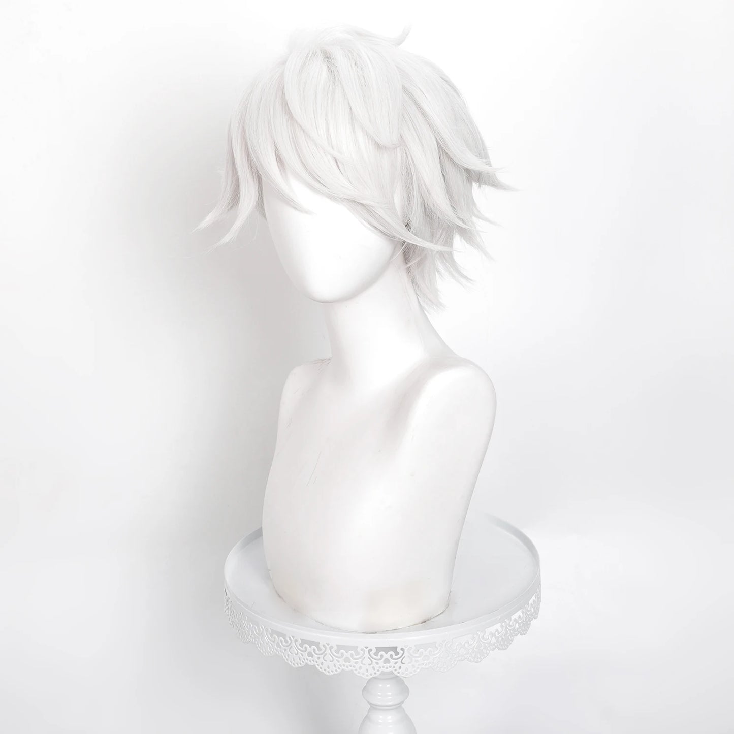Ghostblade Inspired Silver White Cosplay Wig – Short Synthetic Anime Role Play Wig with Wig Cap