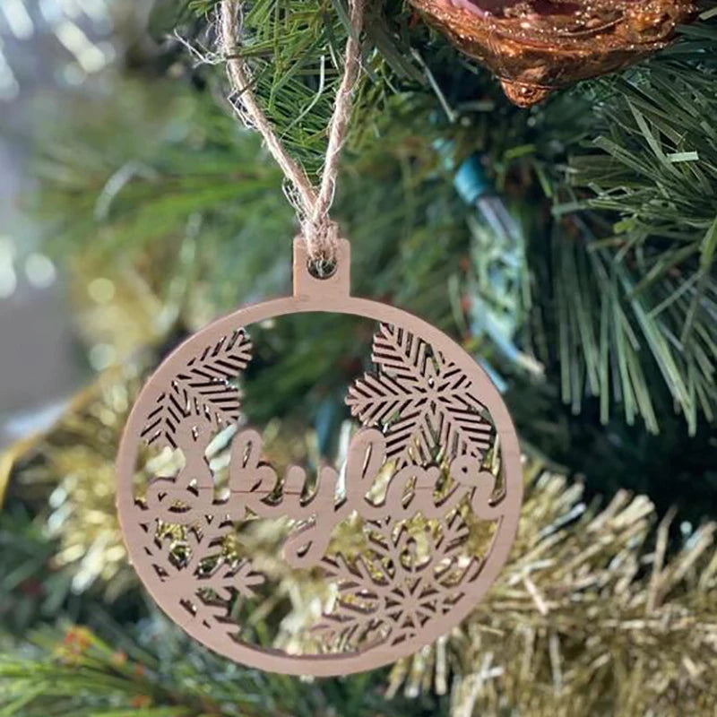 Personalized Wooden Christmas Tree Ornament – Custom Name Hanging Bauble Holiday Decoration Gift