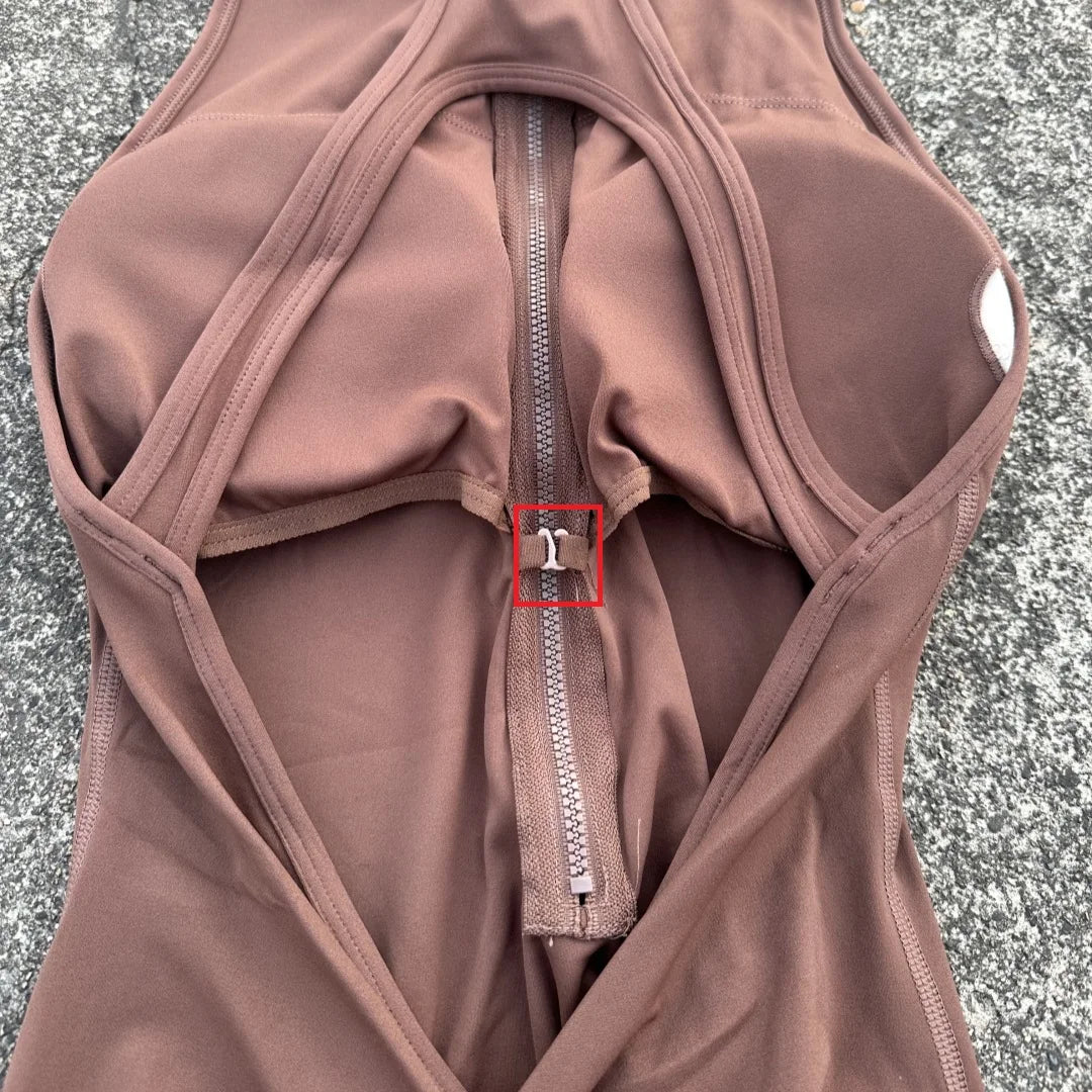 Women’s Scrunch Back Yoga Jumpsuit Shorts Set – Solid Color Zipper Gym Fitness One-Piece Sportswear