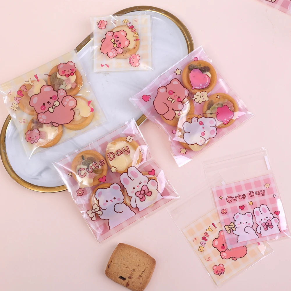 100/200PCS Cute Bear Self-Adhesive Treat Bags for Cookies, Candy, Biscuits, Snacks, Wedding Favors & Gift Packaging