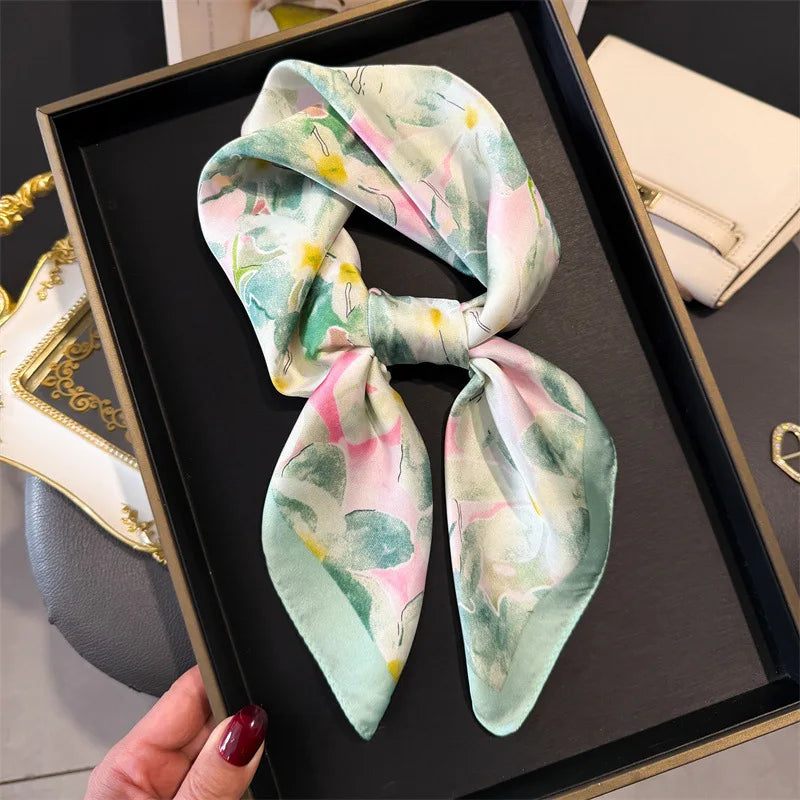 2024 Lujosa Bufanda Cuadrada de Seda de 70cm para Mujer con Estampado Floral, Pañuelo de Diseñador, Fular, Chal, Hiyab, Diadema, Lazos