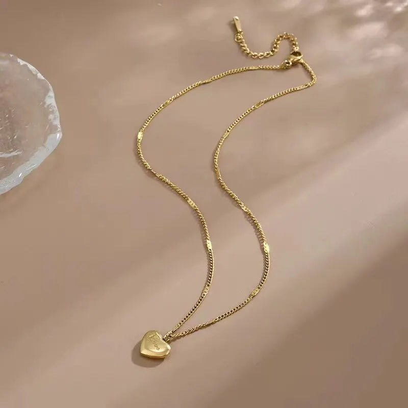 1pc Gold Color Peach Heart Necklace for Women Simple Fashion Love Engraved Collarbone Chain Holiday Gift
