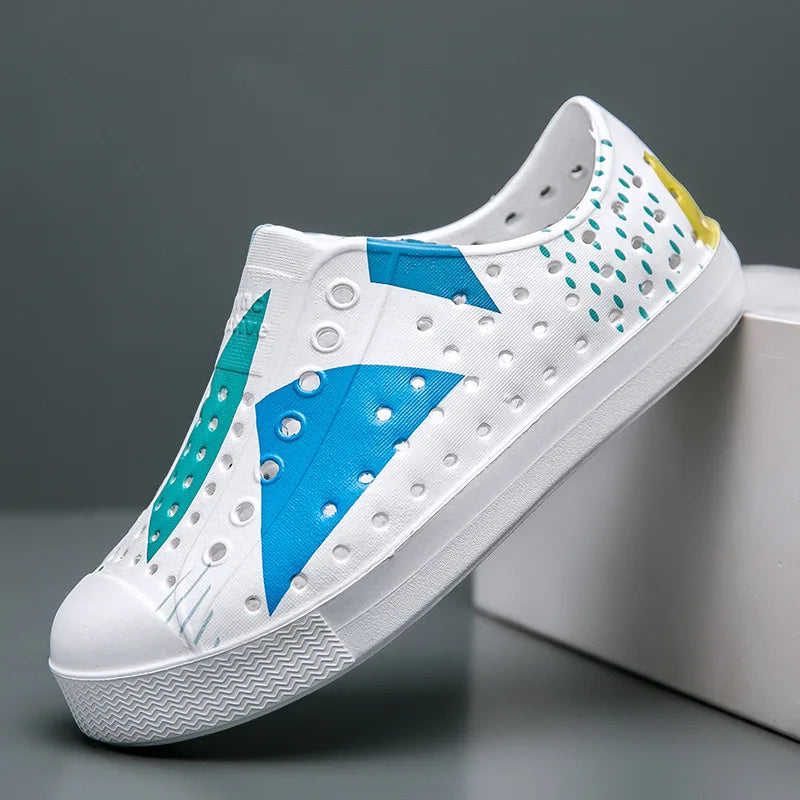 Zuecos de jardín para niños Sandalias de verano transpirables antideslizantes Zapatos de playa para niños y niñas
