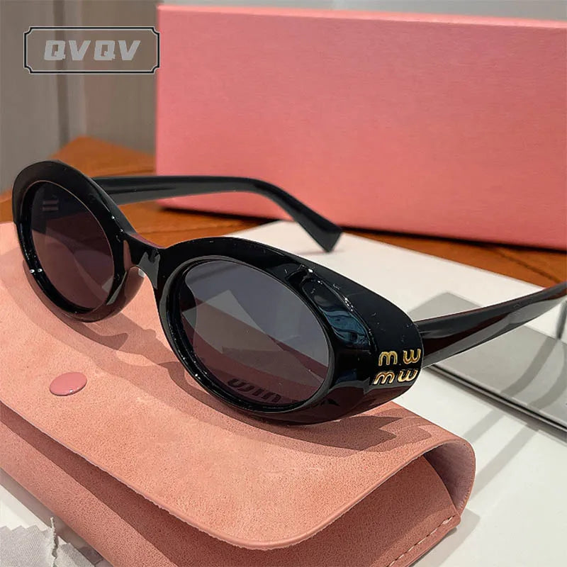 Oversized Square Shield Sunglasses – Unisex Windproof Fashion Eyewear for Women & Men, Wide Oval-Style Frames with UV400 Protection