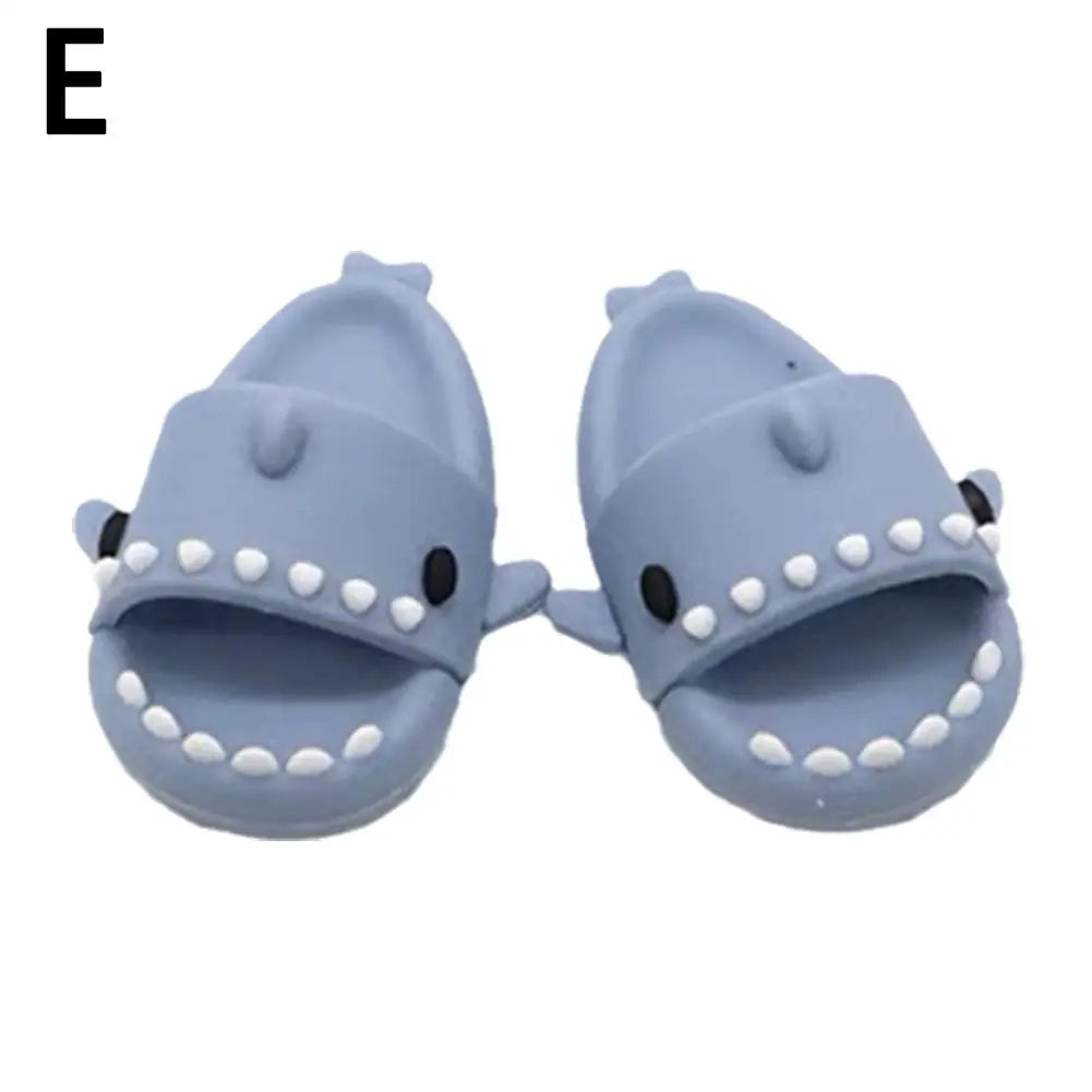 1Pair Mini Shark Pet Slippers – Cute Small Animal Footwear for Hamsters, Turtles, Lizards & Hedgehogs, Funny Pet Accessories
