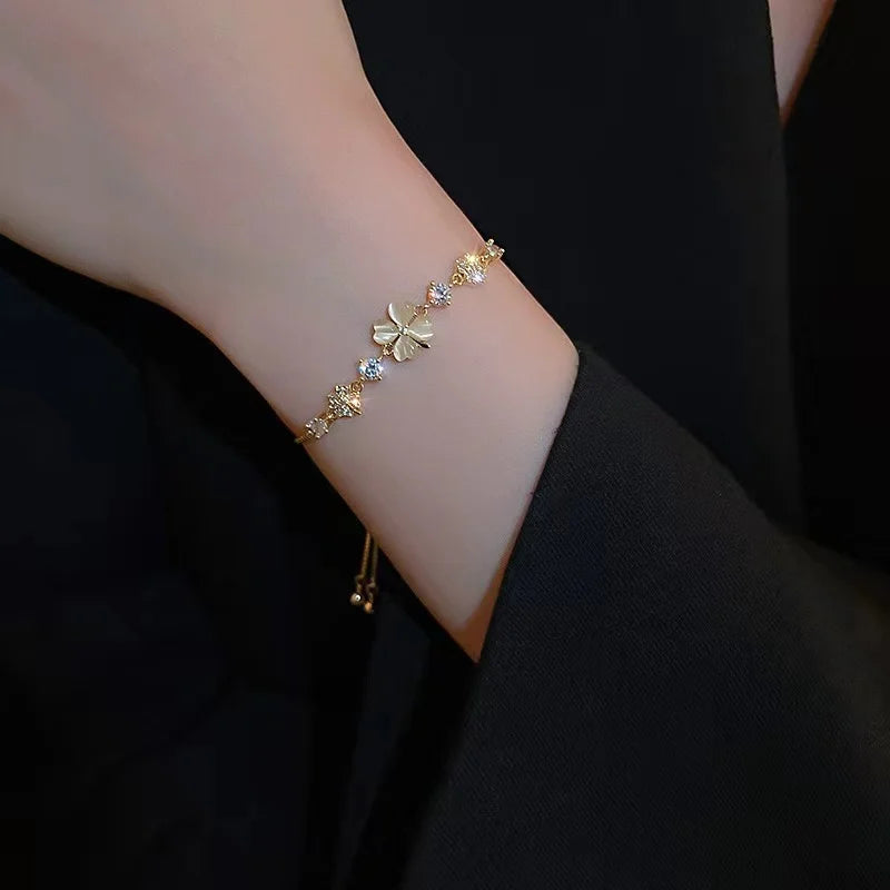 Women’s Fashion Four Leaf Grass Gold Color Adjustable Bracelet Korean Style Wedding Party Jewelry