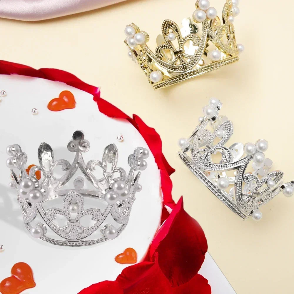 Mini Couronne de Gâteau – Décoration de Tiara de Perles Dorées et Argentées pour Mariages, Anniversaires et Fêtes Prénatales