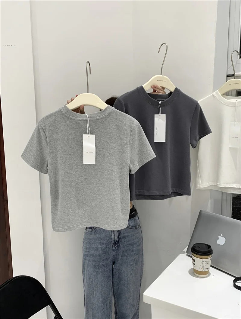 Women's Loose Short-Sleeve T-Shirt – Korean-Style Round-Neck Basic Base Layer Top, Polyester-Cotton Casual Inner Wear for Summer & Commuting