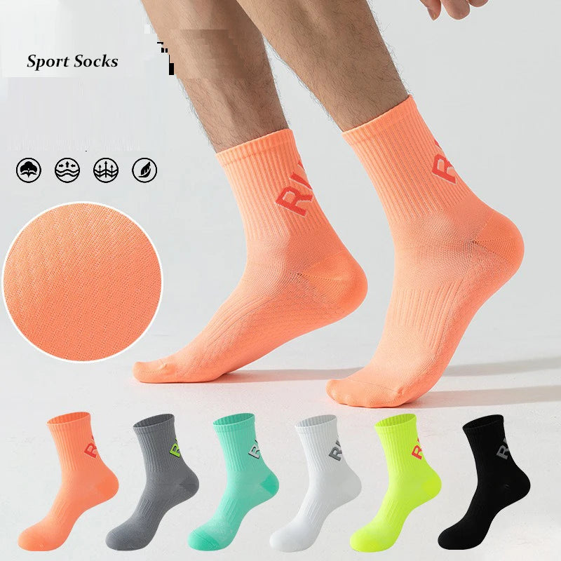 Running Socks for Men & Women – Quick-Dry Middle Tube Crew Socks for Marathon, Cycling & Fitness Training