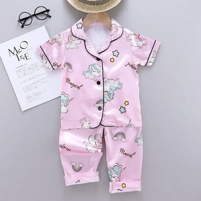 Conjunto de Pijama de Verano para Niñas – Conjunto de Pijama de Satén de Unicornio de Dibujos Animados de 2 Piezas | Ropa de Dormir Suave para Niños Pequeños con Aire Acondicionado