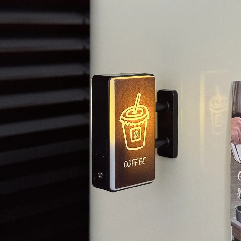 Imán LED retro para nevera con forma de cafetería – Decoración en miniatura iluminada para nevera con diseño de tablero perforado