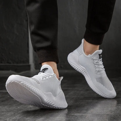 Baskets Blanches Décontractées pour Homme – Chaussures de Marche Respirantes Légères, Baskets de Sport Tendance avec Grandes Tailles