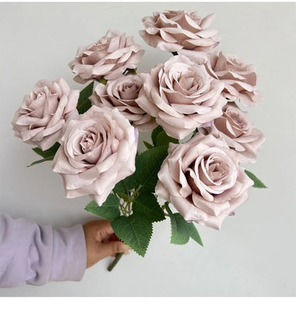 Ramo de rosas de diamantes de 9 cabezas – Rosas artificiales sintéticas con detalles de diamantes brillantes, arreglo floral realista para boda, decoración del hogar, sala de estar y regalo