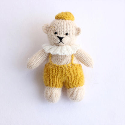 Accessoire Photo Ours en Peluche Tricoté Fait Main – Adorable Poupée Animal en Mohair au Crochet pour Séances Photo de Nouveaux-Nés & Stylisme Studio