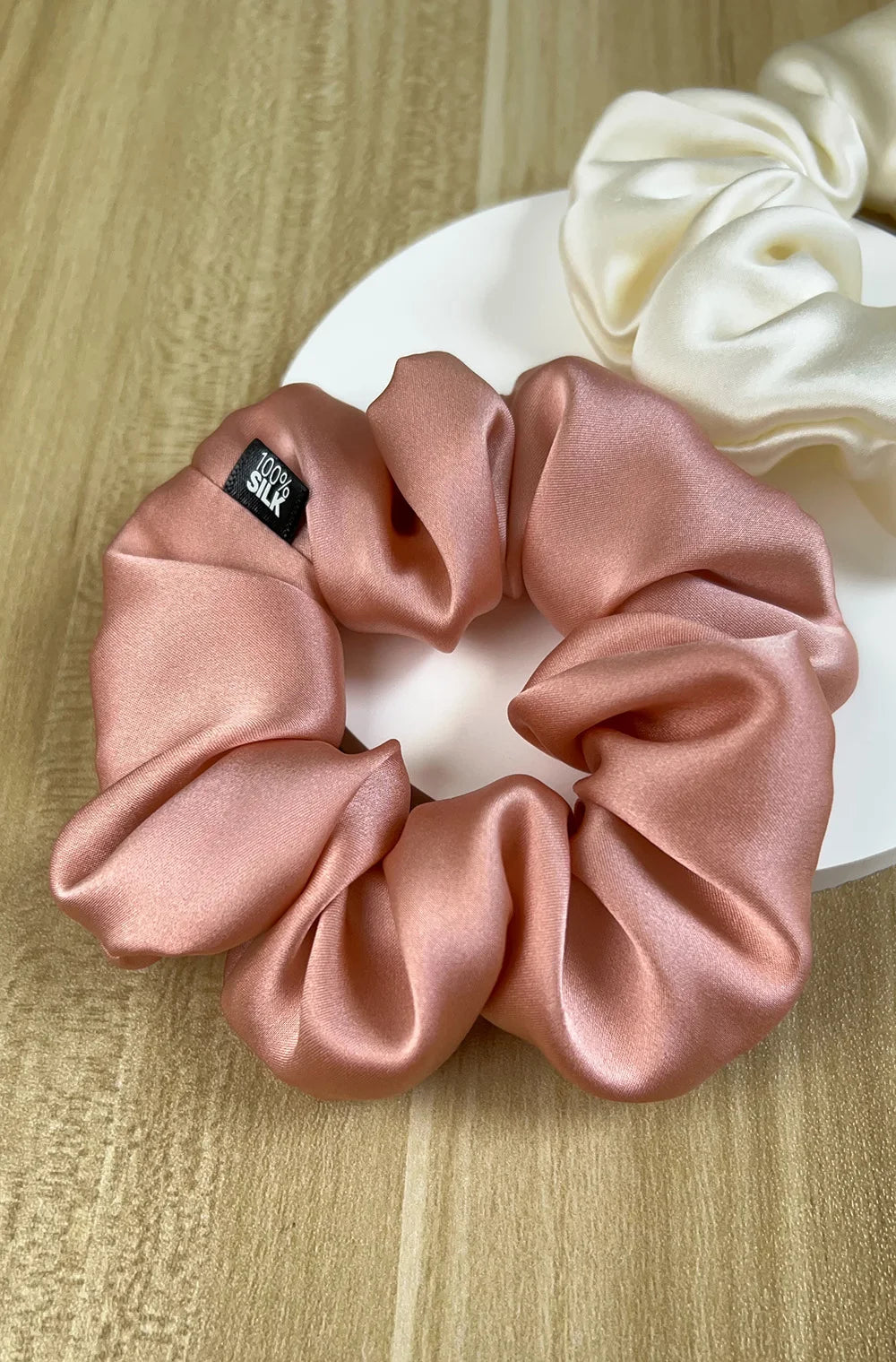 Goma para el pelo 100% seda Mulberry – 19 Momme, elástico grande para mujeres y niñas | Accesorio de lujo de seda para coleta