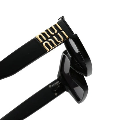 Fashion Square Sunglasses for Women & Men – Stylish Unisex Vintage Shades with UV400 Protection, Trendy Luxury-Inspired Eyewear